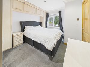 Photo 35- click for photo gallery